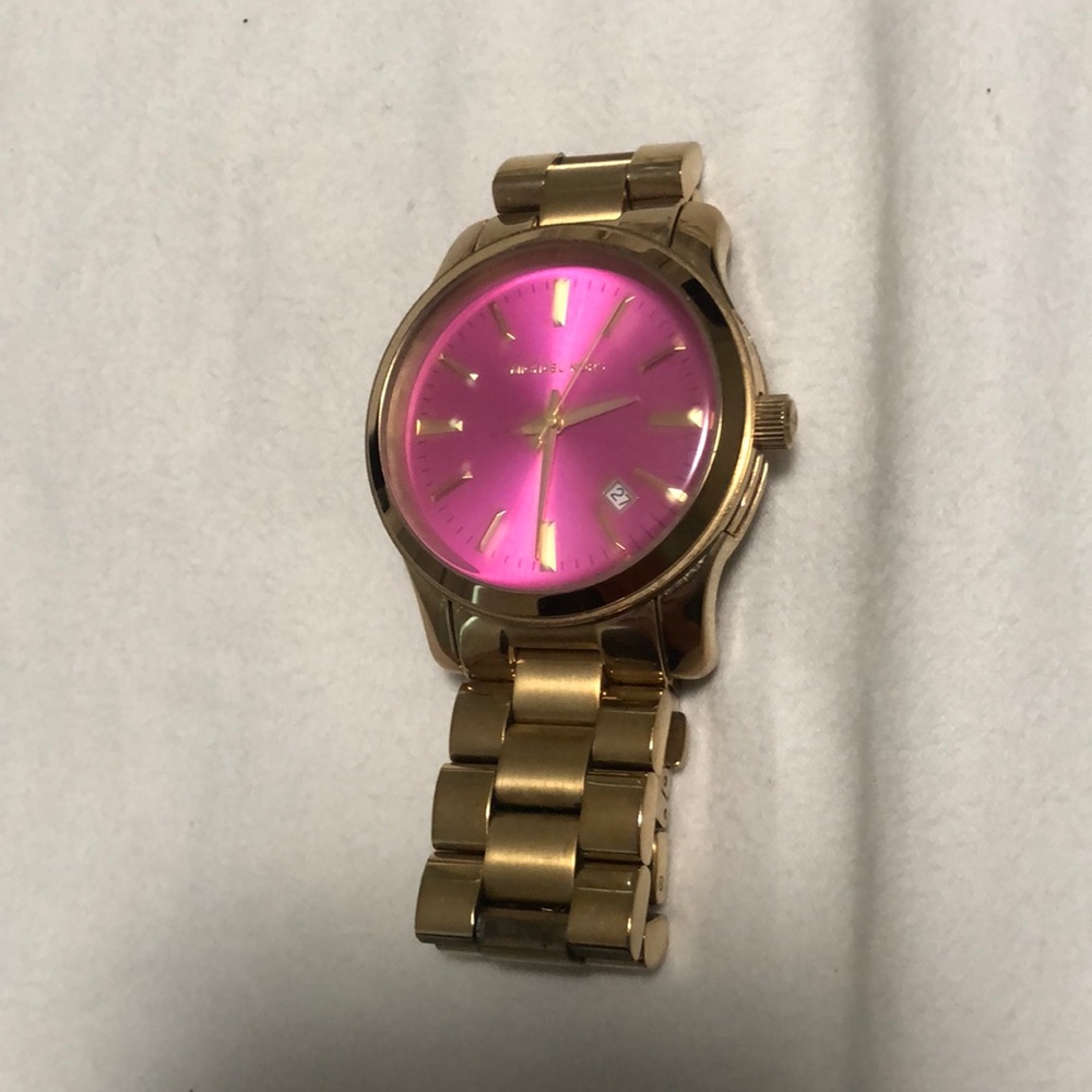 WOMEN'S MICHAEL KORS GOLDEN RUNWAY PINK DIAL WATCH GOLD TONE MK5801